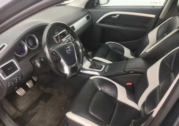 Volvo V70 cena 28900 przebieg: 260000, rok produkcji 2011 z Brok małe 277
